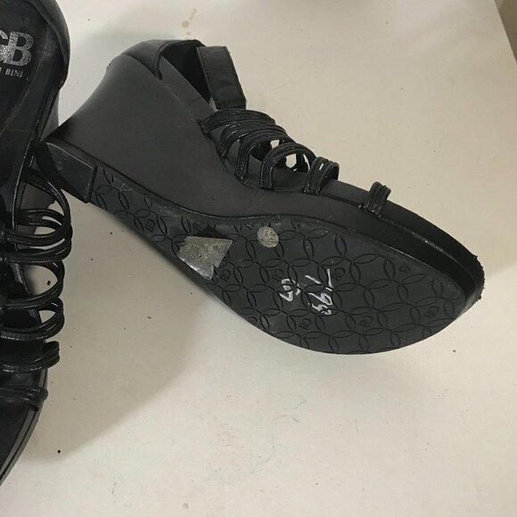 Gianni Bini GB Black Strappy Heels Club Party gladiator Open Toe Size 6.5 - Picture 3 of 7